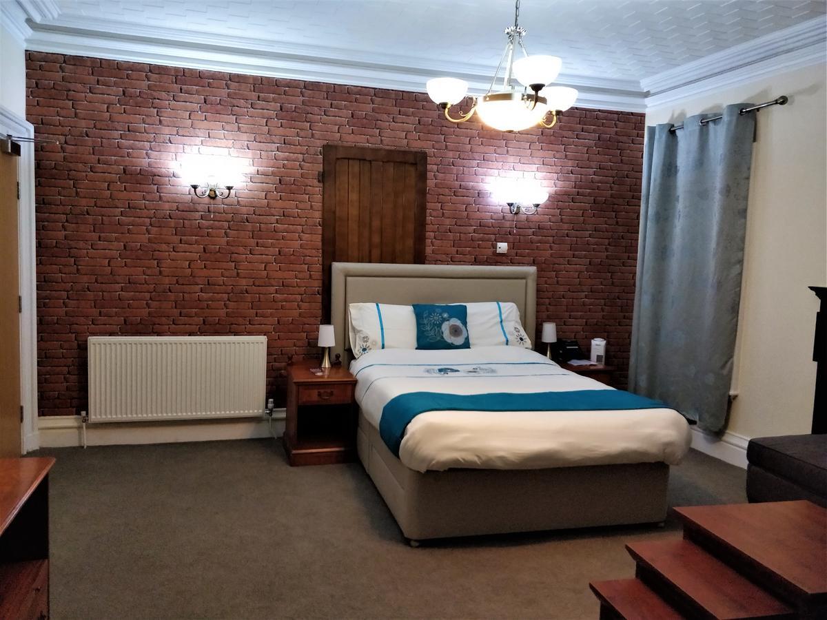 The Milverton Hotel Manchester Exteriör bild